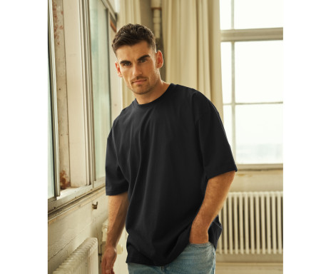 OVERSIZED T-SHIRT