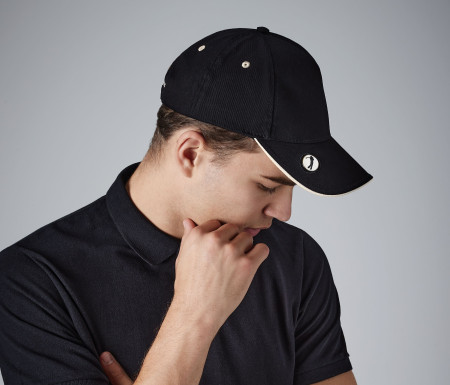 PRO-STYLE GOLF CAP